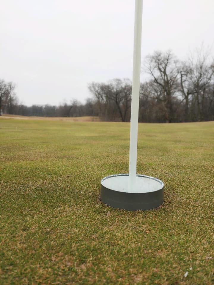 1. Raised cups to help golfers avoid contact with the cup retrieving the ball
